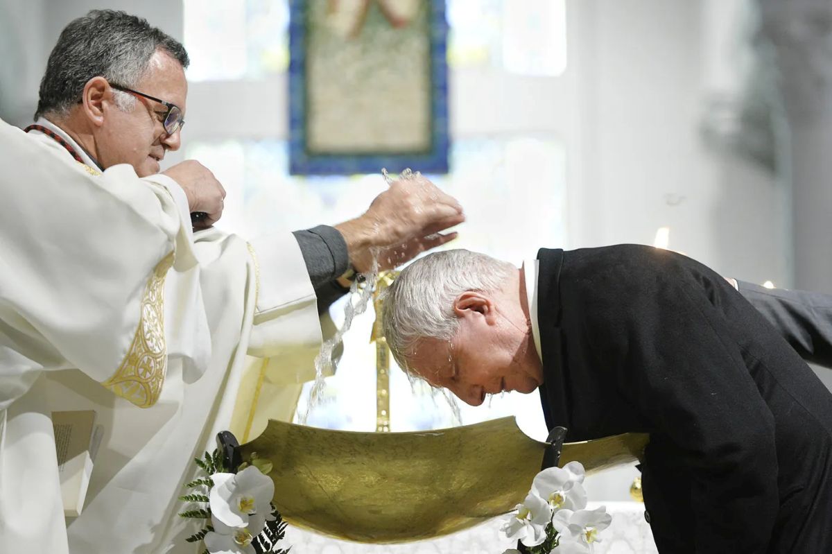 EDITORIAL: Revenir à notre baptême